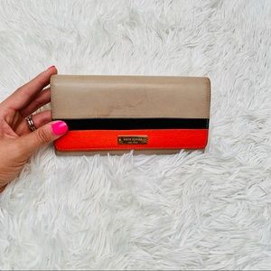 Kate Spade Wallet ♠️